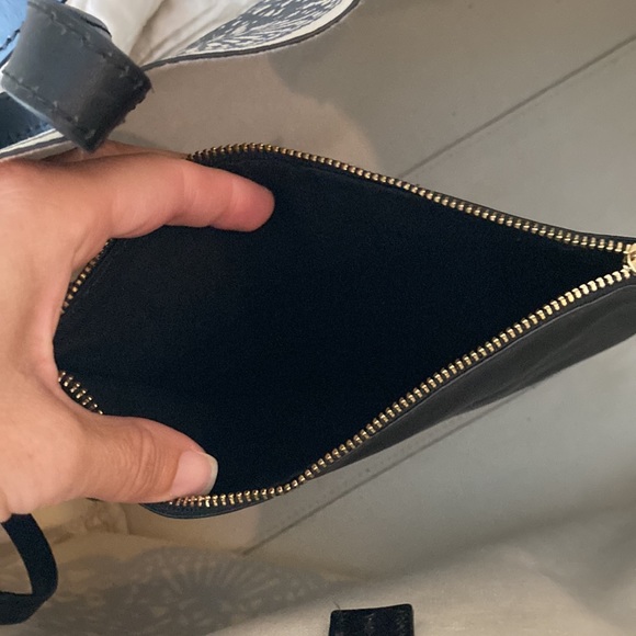 Tory Burch tote- Gorgeous! - Picture 4 of 11